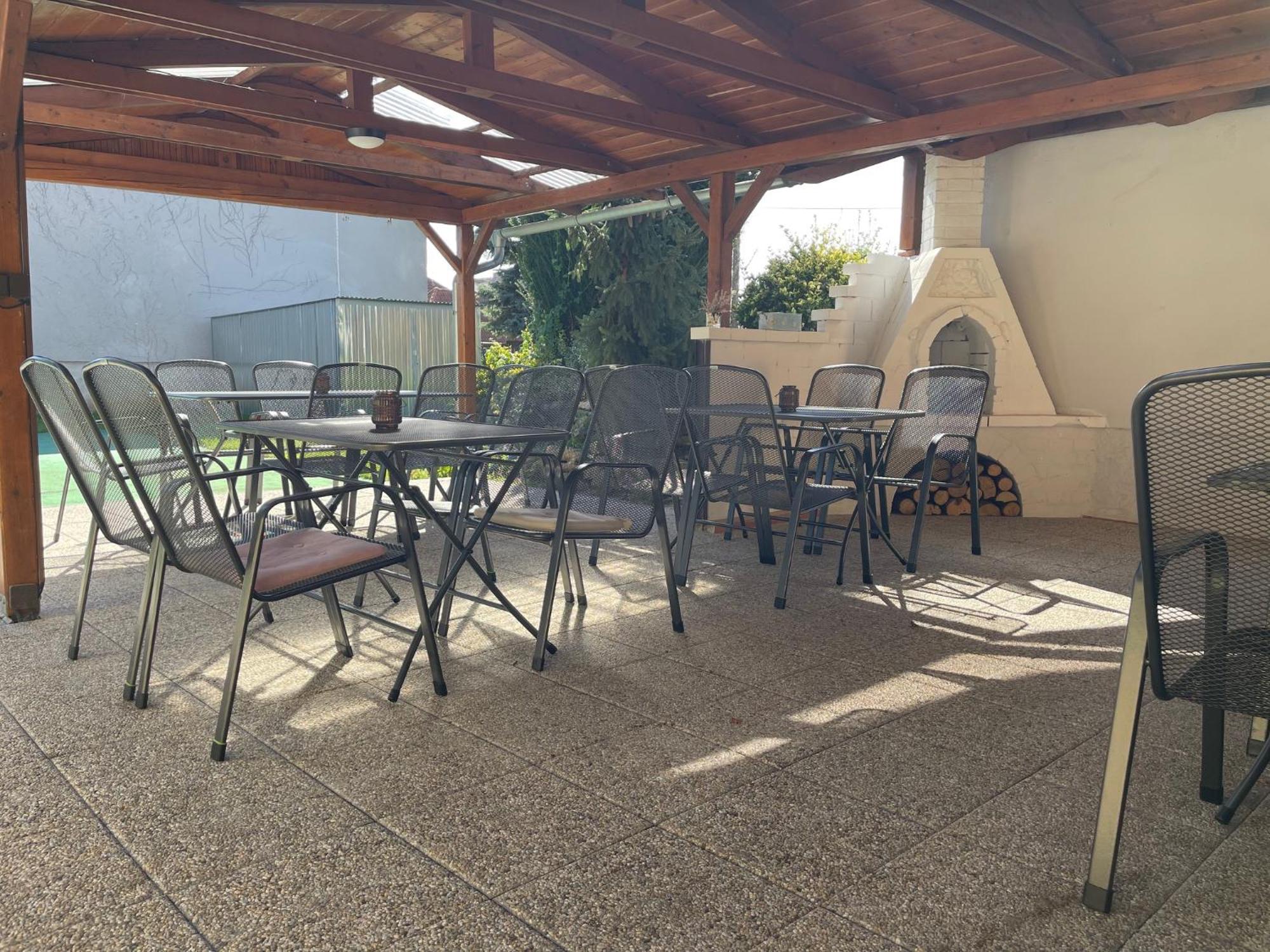 Penzion Trojna Lednice-Vhodne Na Svatby,Rodinne Akce,Teambuilding Εξωτερικό φωτογραφία